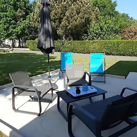 Le Logis De Chantal En Pays Royannais Сasa de vacaciones *